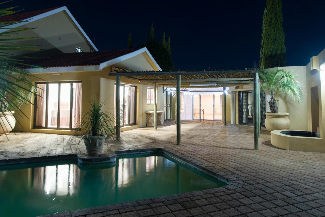 Toscana Estate Bloemfontein Exterior foto